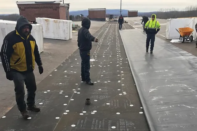 work photo from jjroofingct.com