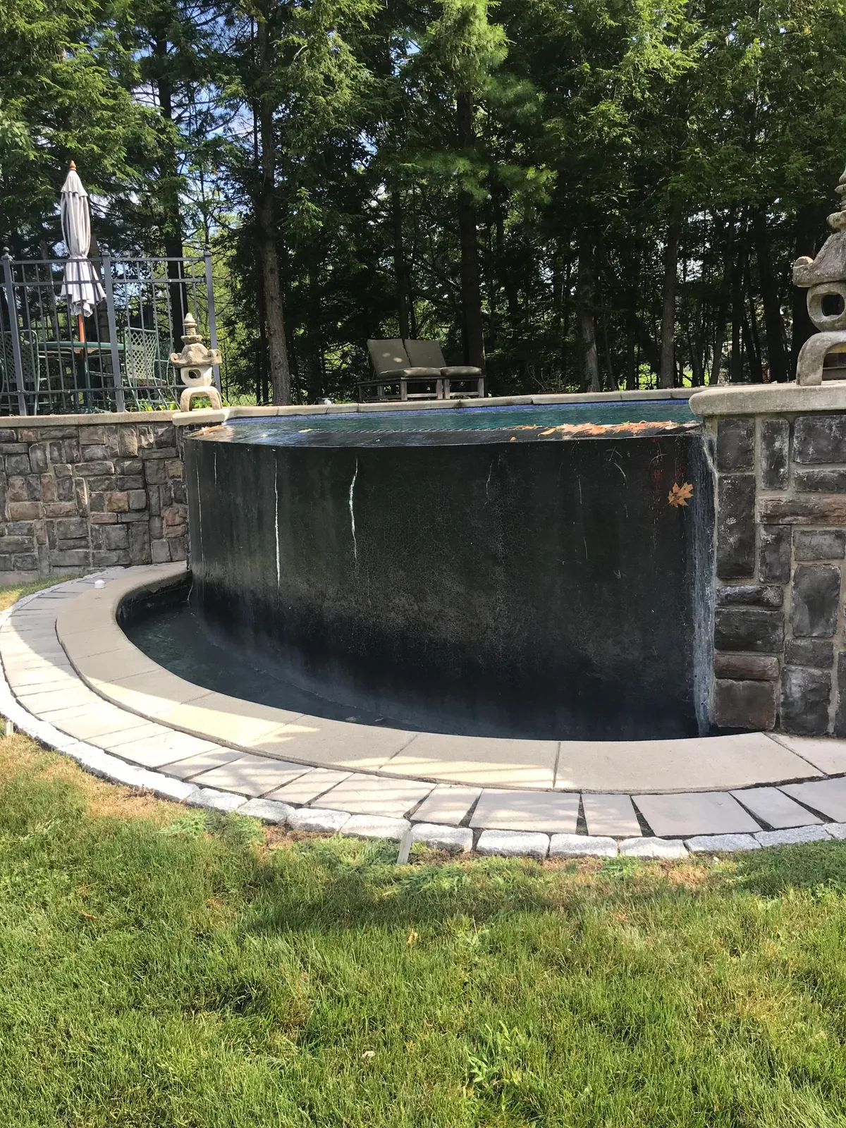 Elf's Landscaping Inc researched project photo