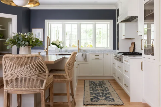 A showcase of beautifully designed kitchens by Kitchen Cove Design Co.