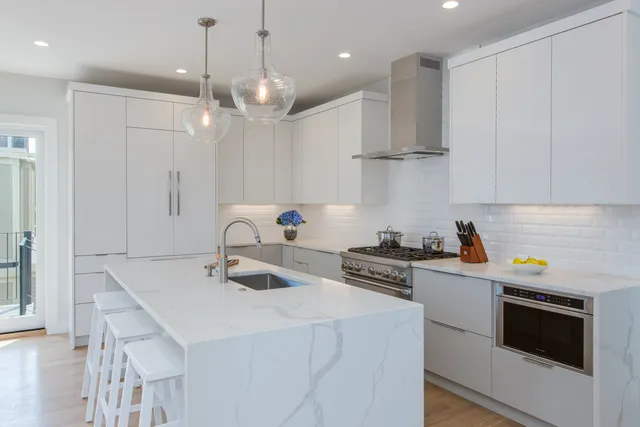 Living Stone Granite work photo