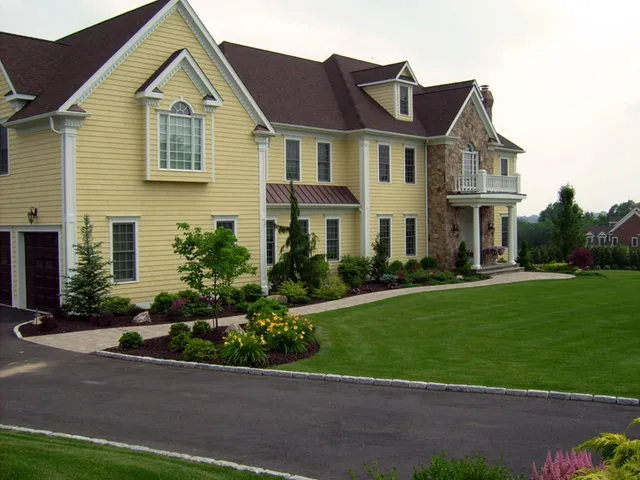 work photo from sevenmapleslandscaping.com