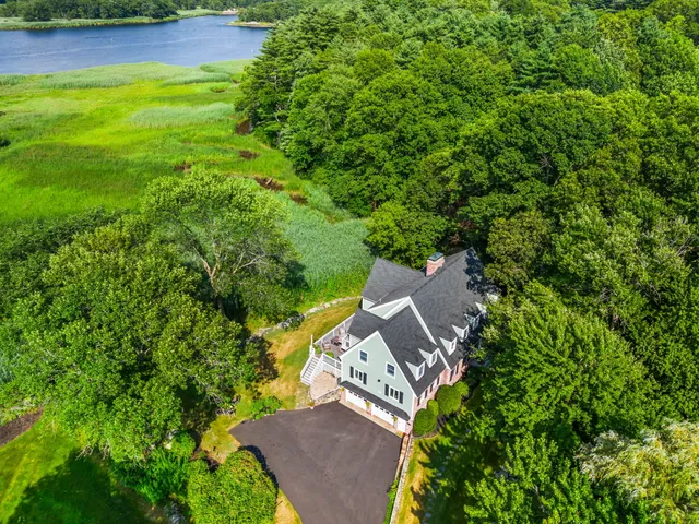 Barb Cullen Realtor Keller Williams Realty Evolution work photo