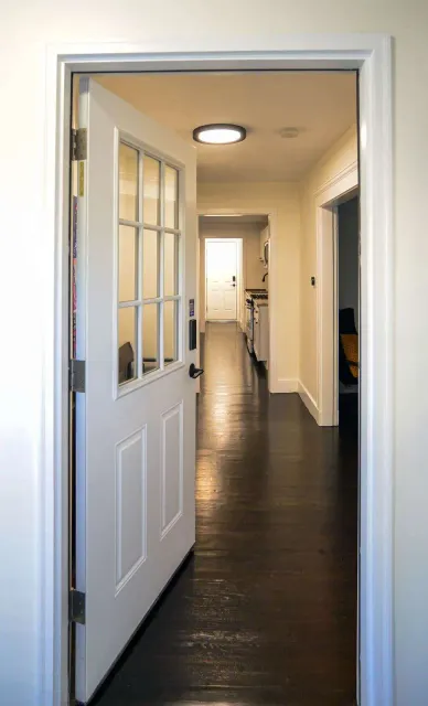 Entry Hall Stoneham Apartment - Renovation | Property Managemebnt