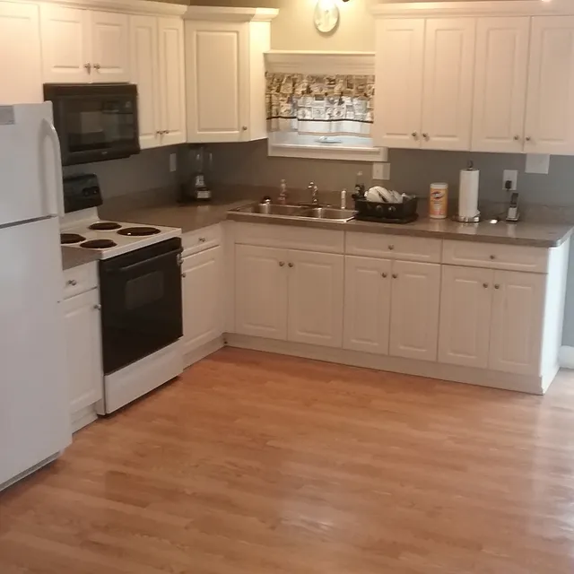 ILIANA'S CLEANING SERVICES work photo