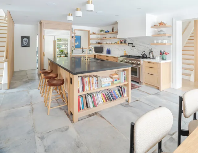 A space made for gathering. Warm wood tones, natural light, and carefully selected finishes create a kitchen that feels inviting, refined, and ready for every season of life at home.
Photograph: @ryanmaheuphotography 
Architect: @preston.design.inc 
Interior Design: @nicole.hirsch.interiors 
#CustomHomeBuilder #LuxuryHomeBuilder #CustomHomes #LuxuryHomes #DreamHomeDesign #KitchenDesign #CustomKitchen #LuxuryKitchen #KitchenInspiration #InteriorDesignInspo #HomeDesignIdeas #TimelessDesign #Craftsmanship #FineHomebuilding #ResidentialDesign #NewEnglandHomes #NewEnglandLiving #MassachusettsHomes #MassachusettsBuilder #BostonHomes #BostonDesign #GreaterBostonHomes #HomeInspiration #ArchitectureDesign #FallonCustomHomes