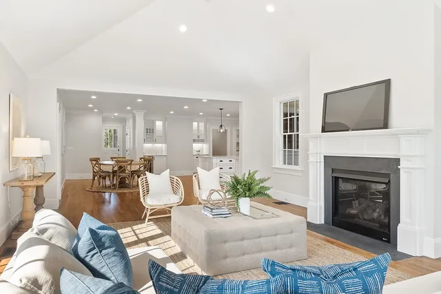 285 Elm Street, Concord, MA 049 web