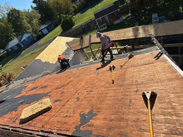 work photo from vmbroofingsiding.com