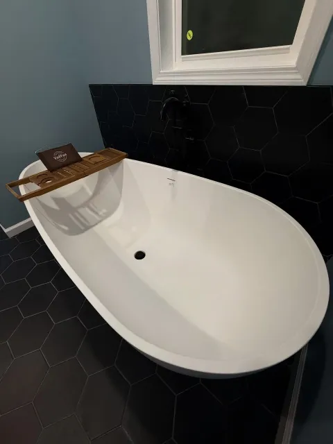work photo from venturatile.com
