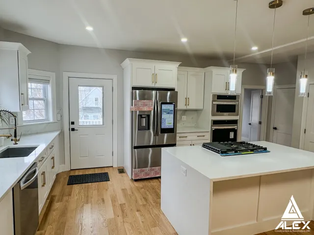 ALEX CONSTRUCTION & RENOVATION work photo