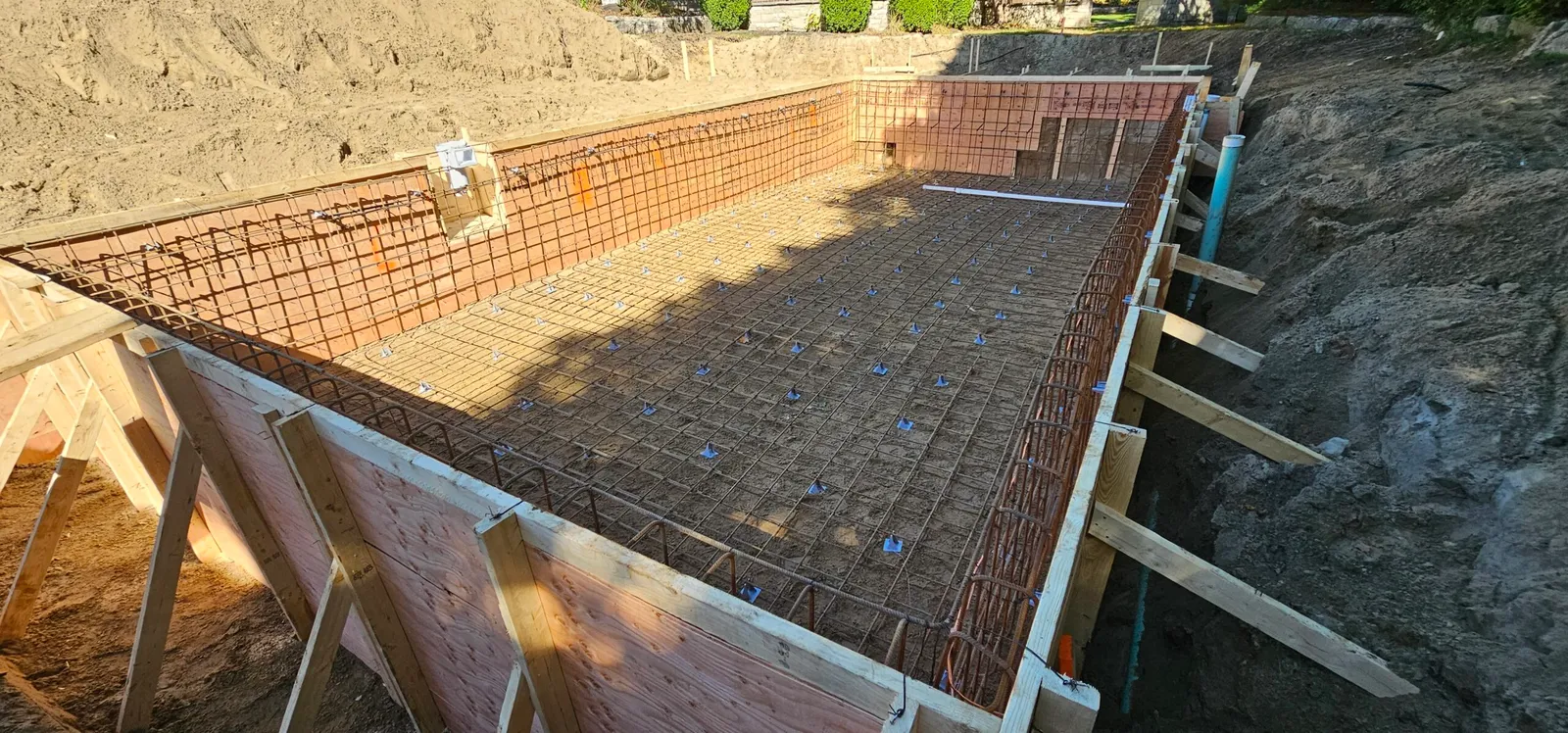 work photo from agunitepools.com