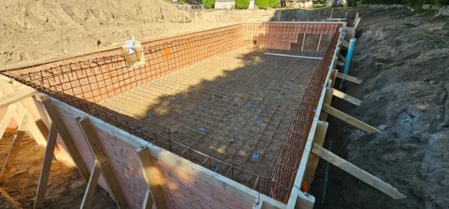 work photo from agunitepools.com