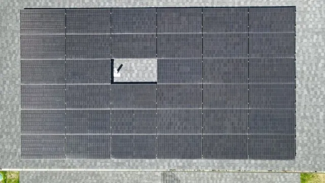 solar panels electrician (2).jpeg
