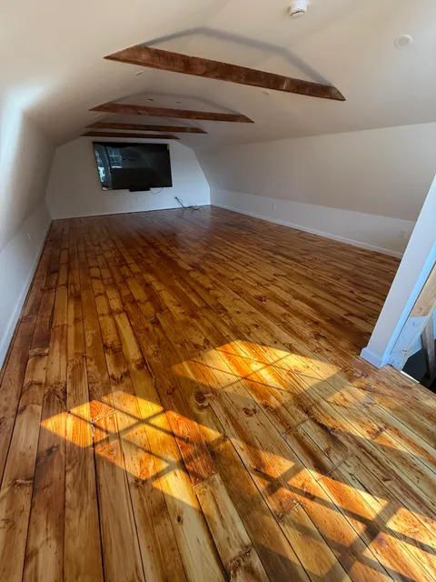 work photo from expert-flooring-llc.com