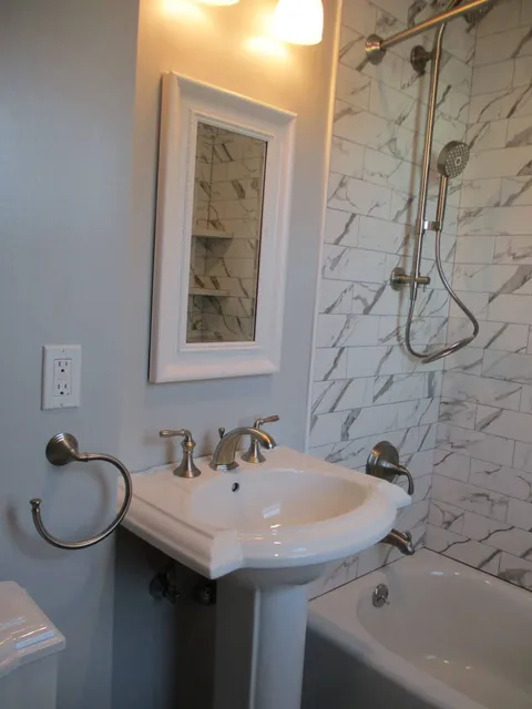 work photo from betterbuiltkitchensandbathrooms.com