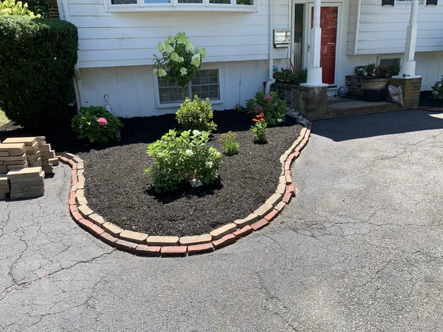 work photo from hglandscapingri.com