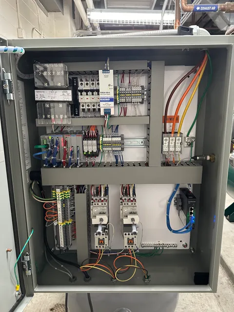 Hatch Family Electric LLC work photo
