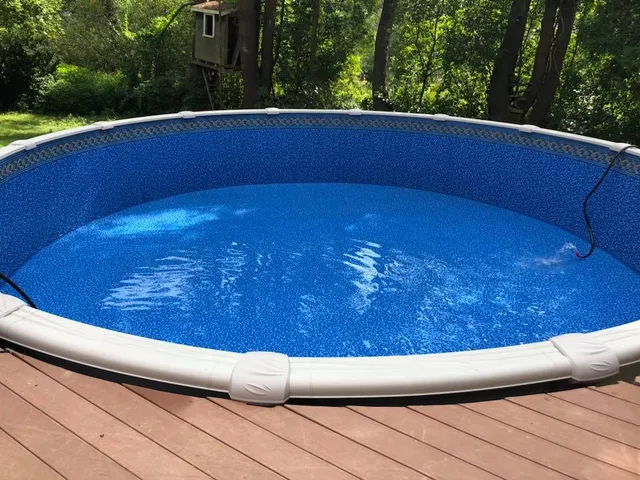 work photo from davesabovegroundpools.com