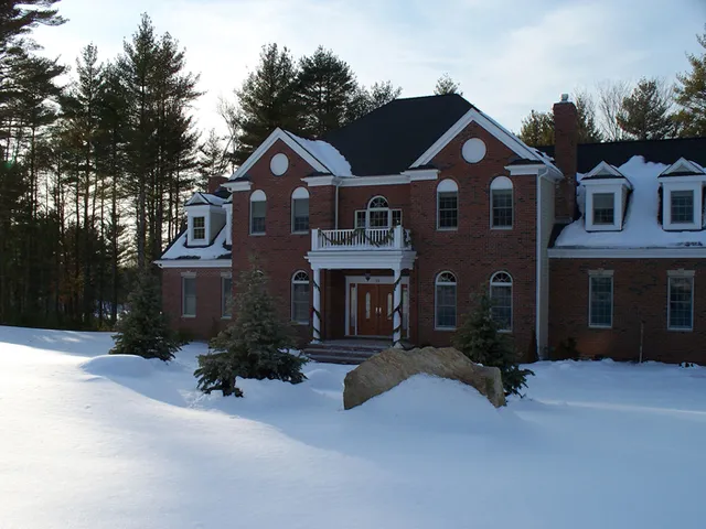 work photo from gutters-downspouts.com