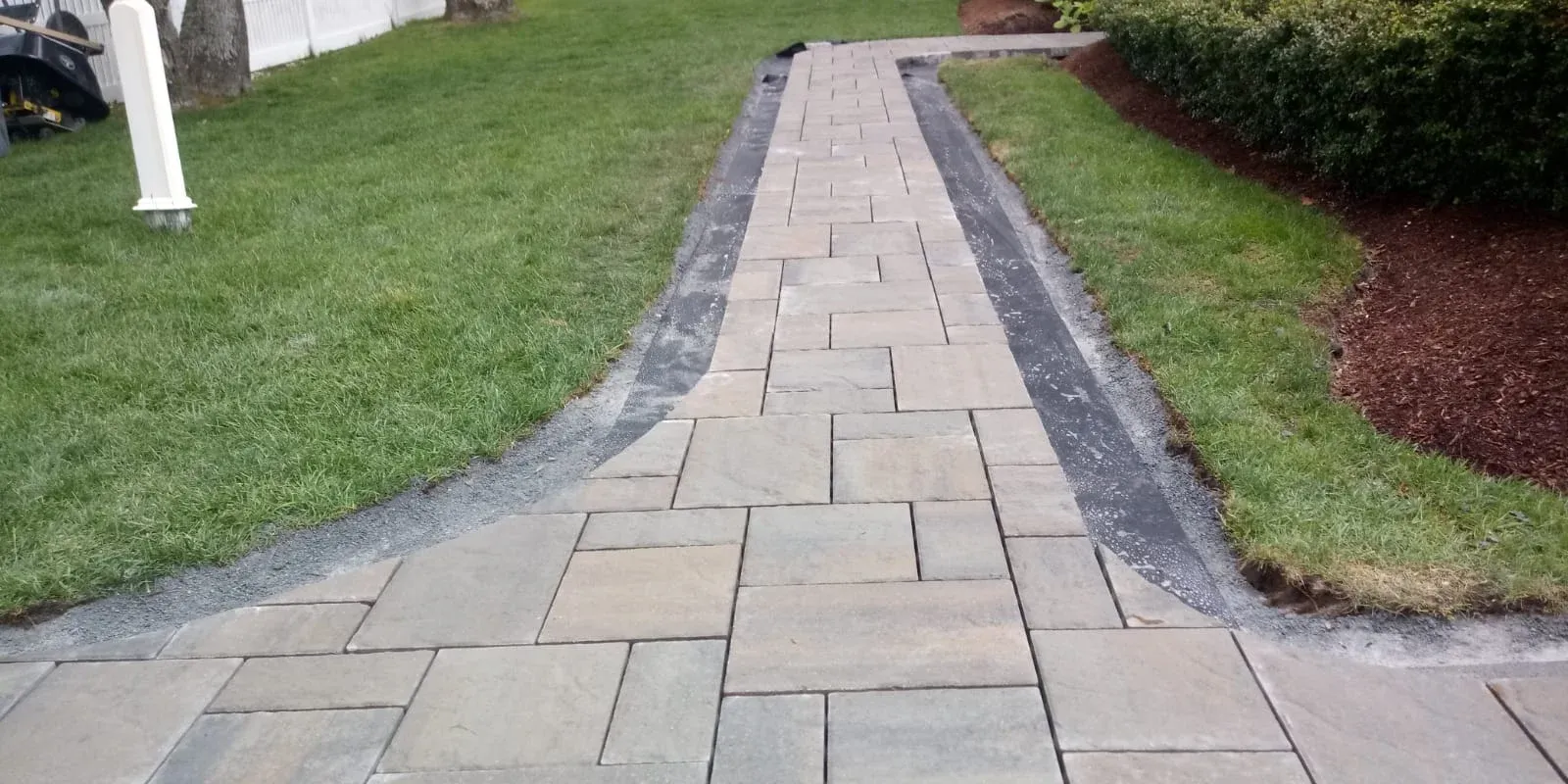 work photo from rocklandlandscapingmasonry.com