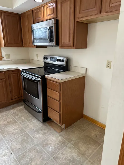Clean kitchen after cleanout