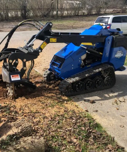 work photo from undercut-tree-landscape-services-llc.com