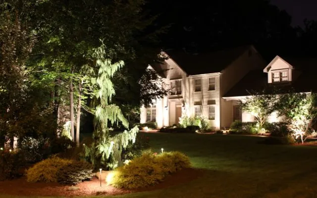 work photo from outdoorlightingdesign.com