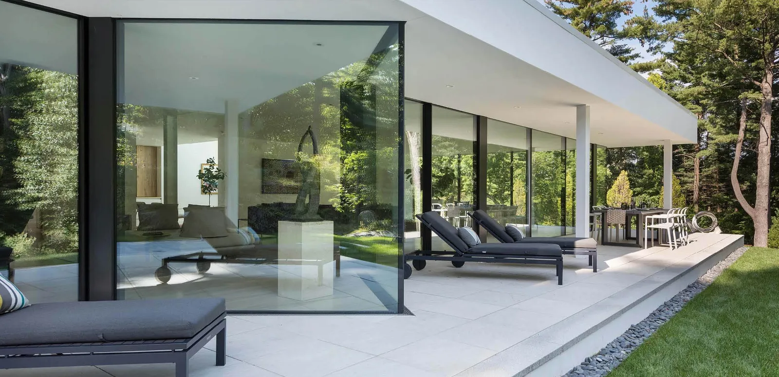 modern backyard deck on luxury home by Kenneth Vona & Sons Construction