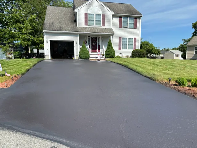 New England roofing and asphalt service work photo
