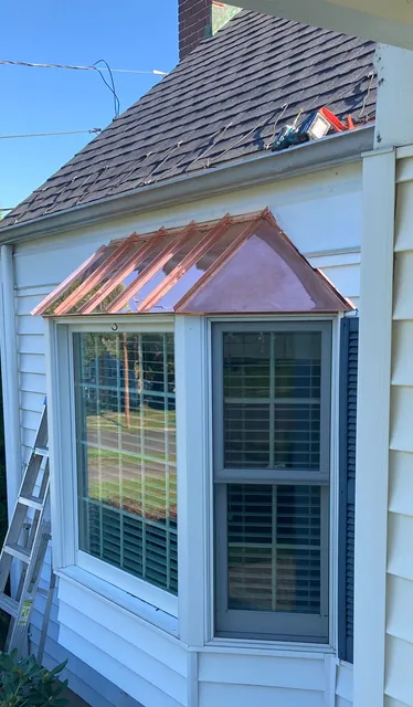 work photo from rivervalleyroofers.com