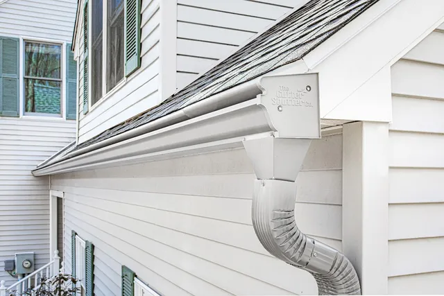 Adam Vaillancourt Roofing & Gutters