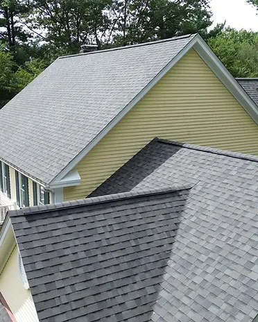 Owens Corning Duration Williamsburg Gray shingles installed on a Sterling MA home