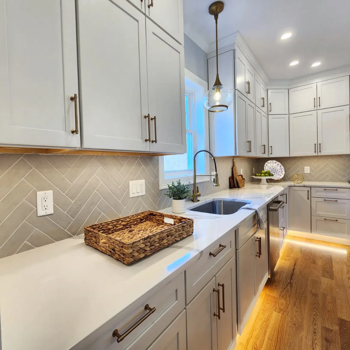 AA&R Flooring Inc.