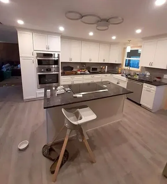 work photo from superiorkitchenandbaths.com