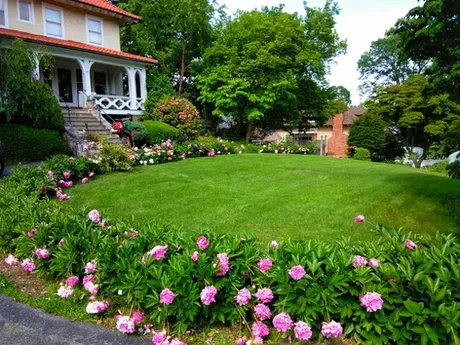 work photo from maplewoodlandscapingllc.com