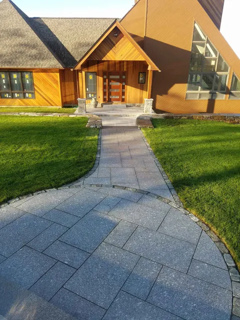 work photo from frankslandscapedesign.com