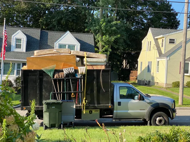 TJ Junk Removal work photo