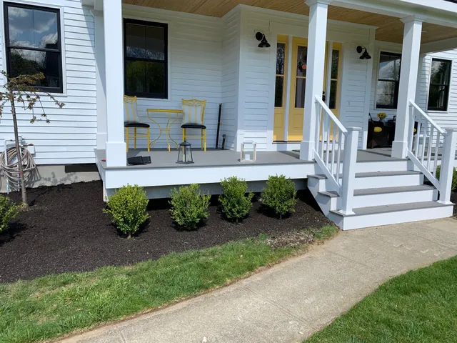 HOMETOWN LANDSCAPING LLC work photo