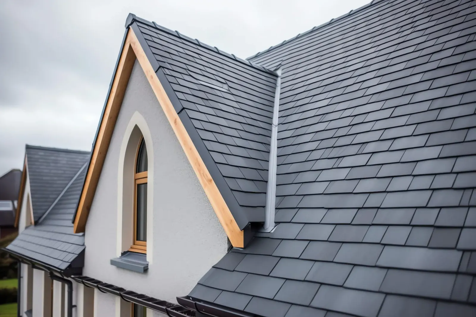 vecteezy_a-modern-private-house-is-covered-with-metal-tiles-roofing_26597788