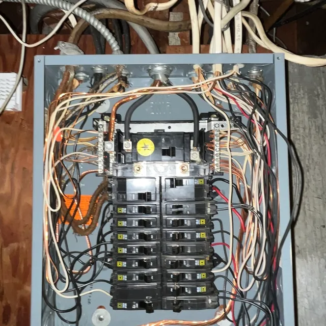 Freeman Electric & Construction work photo