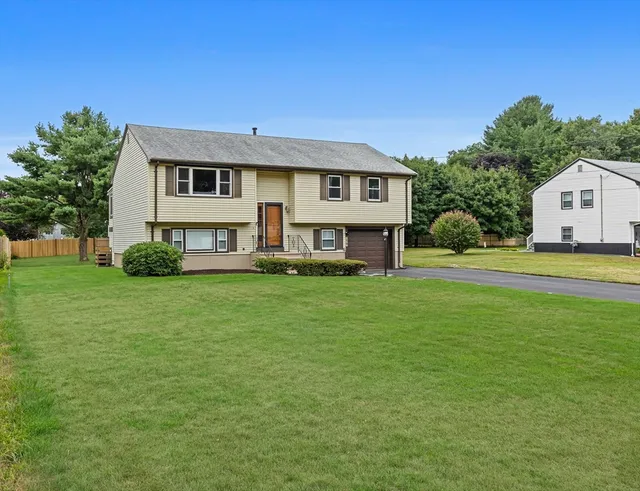 19 Maple Road