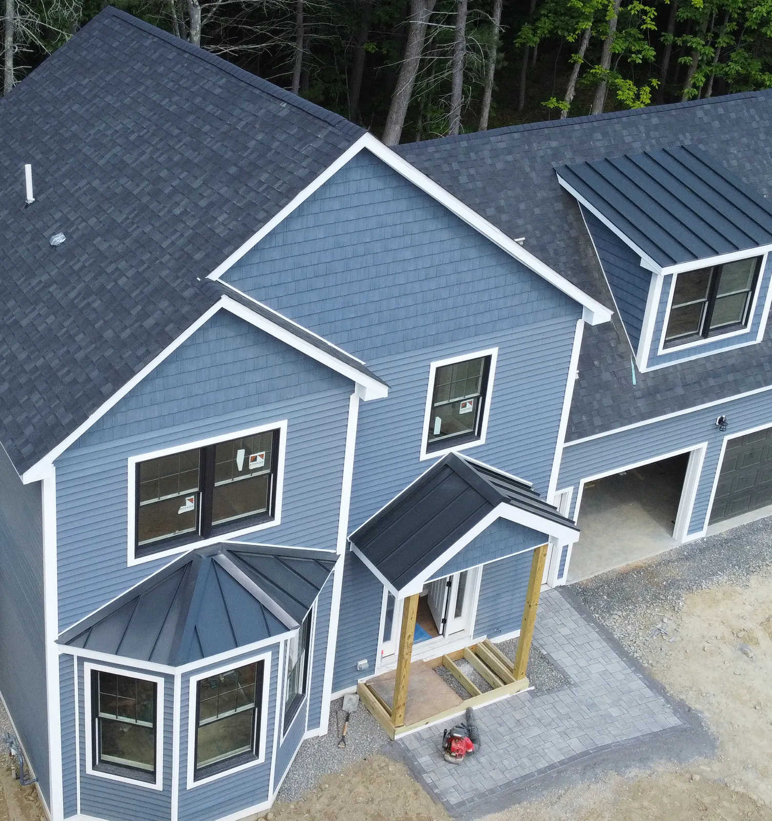 work photo from olympicroofing.com