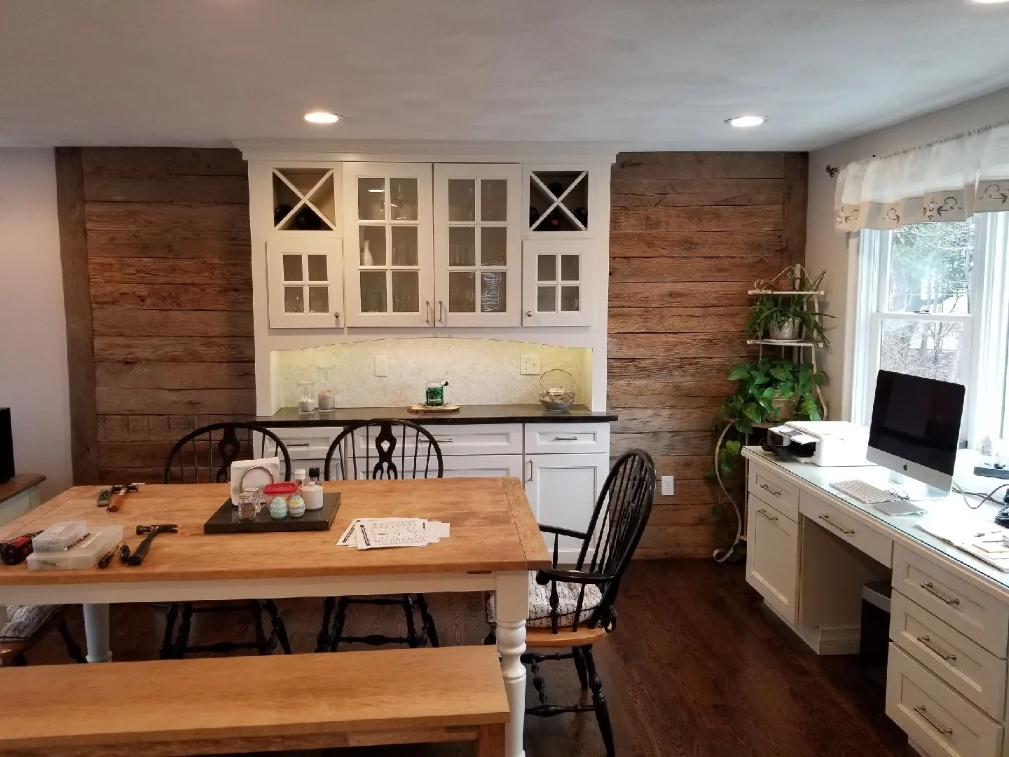 Bravo Kitchens