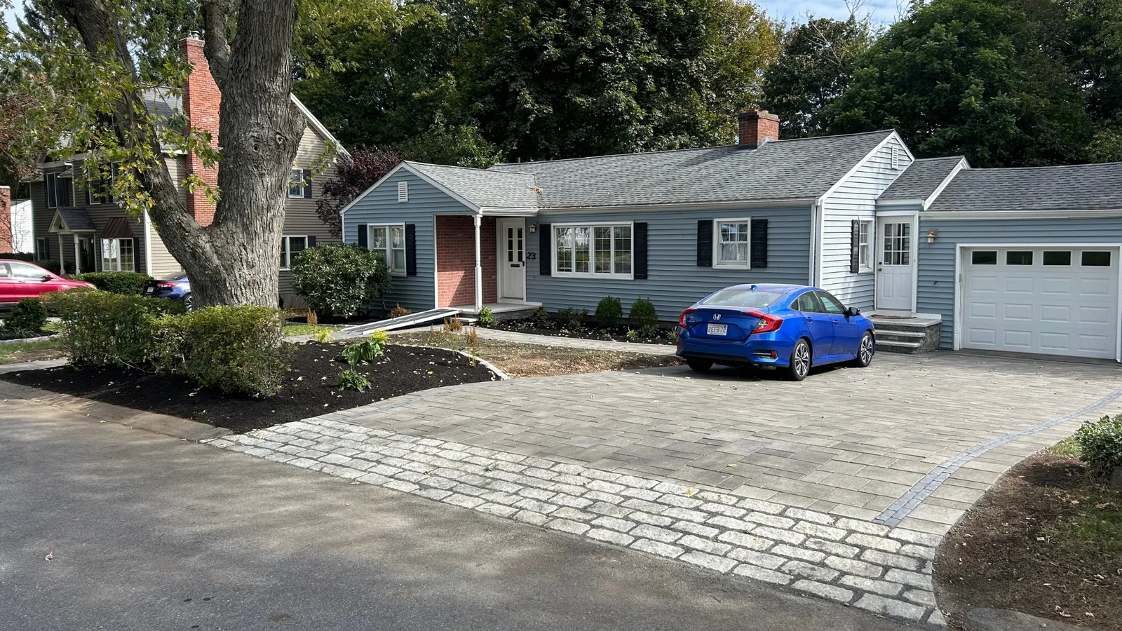 Paver Driveways 101: From Design to Installation for a Beautiful Paver Driveway