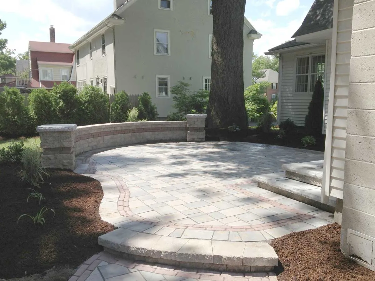 work photo from breaulawnandlandscape.com