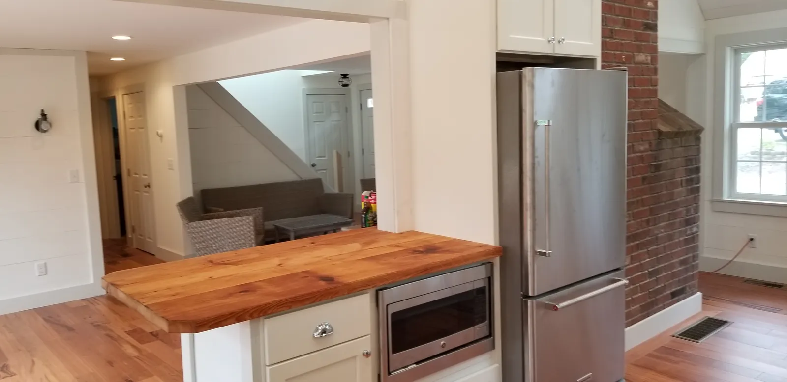 Executive White Shaker Kitchen