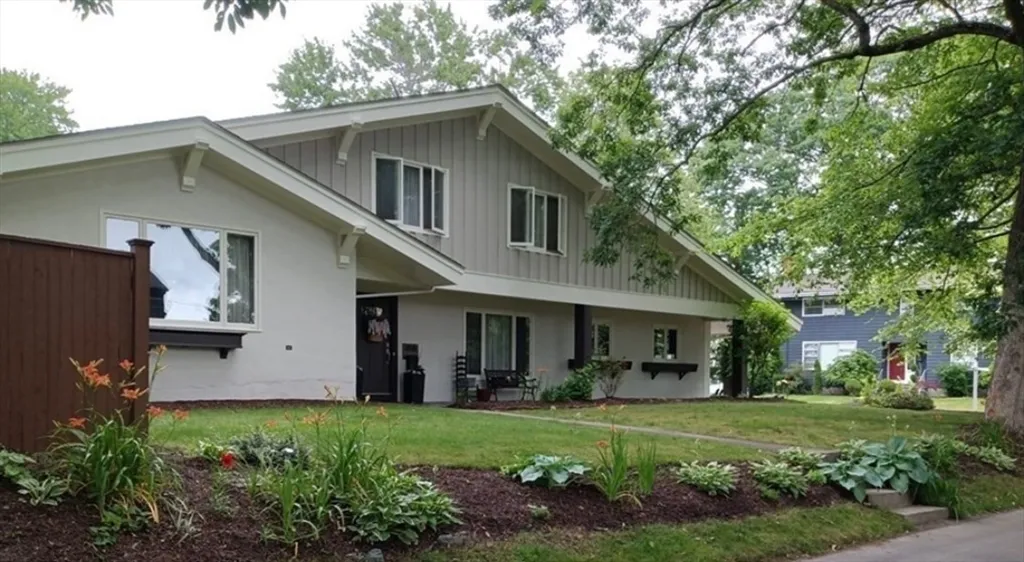 work photo from newenglandhomefinders.com