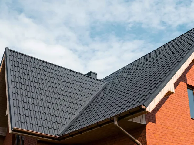 work photo from allforuroofing.com