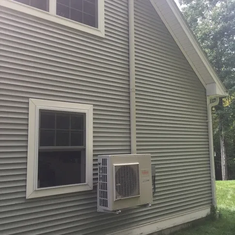 work photo from heatpumpservicesvt.com