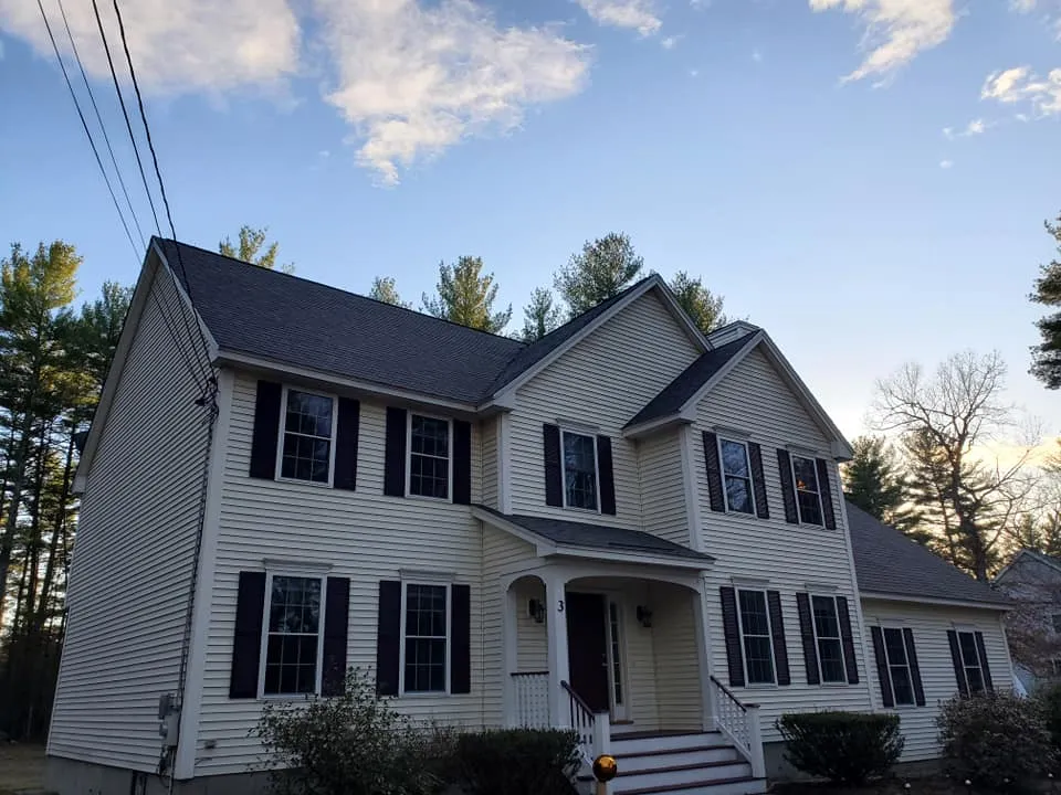 work photo from roofingmilfordnh.com