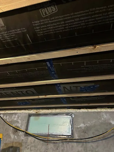 work photo from dolphin-insulation.com